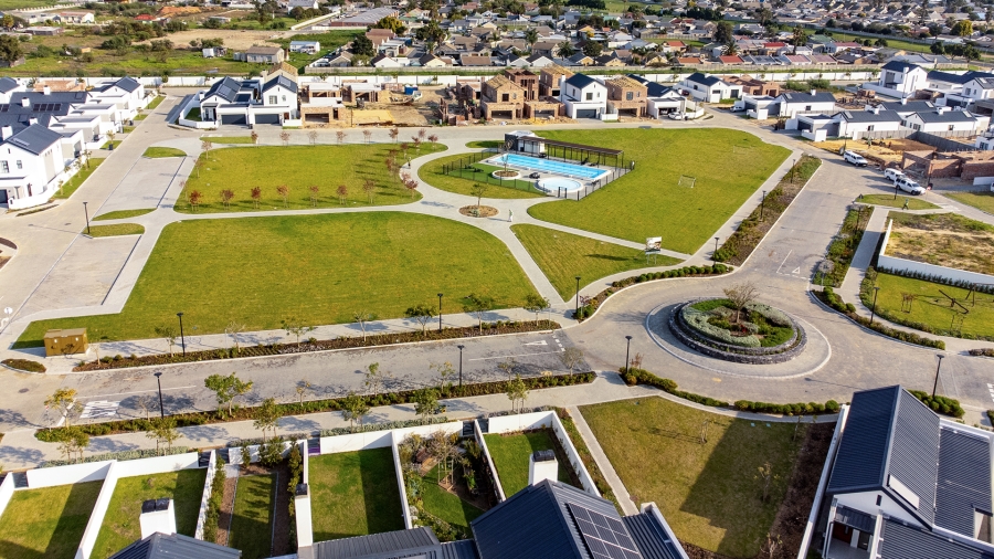 2 Bedroom Property for Sale in Le Coste Estate Western Cape